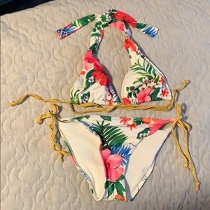 Floral bikini